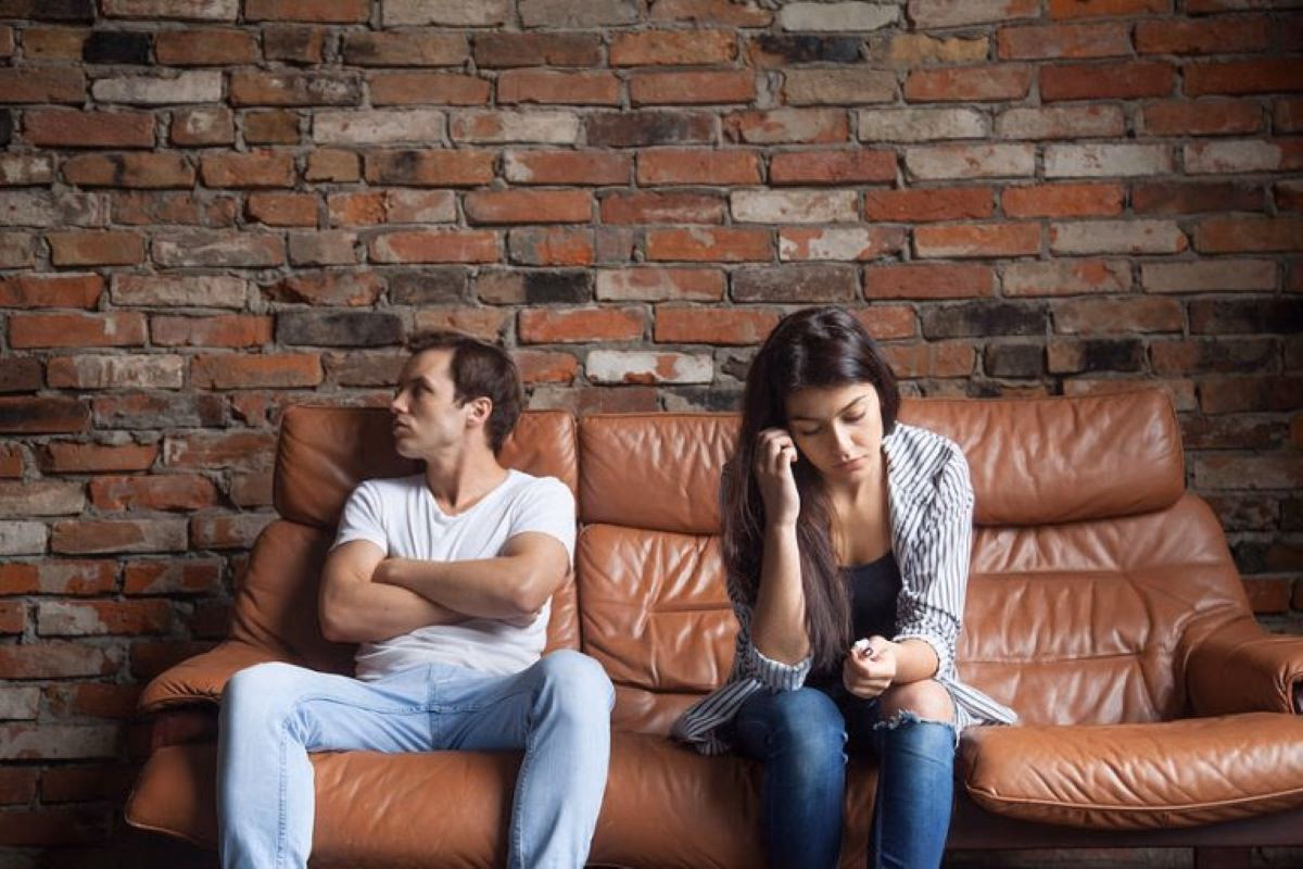 Love Avoidant Strategies in Intimacy Anorexia: The Silent Treatment